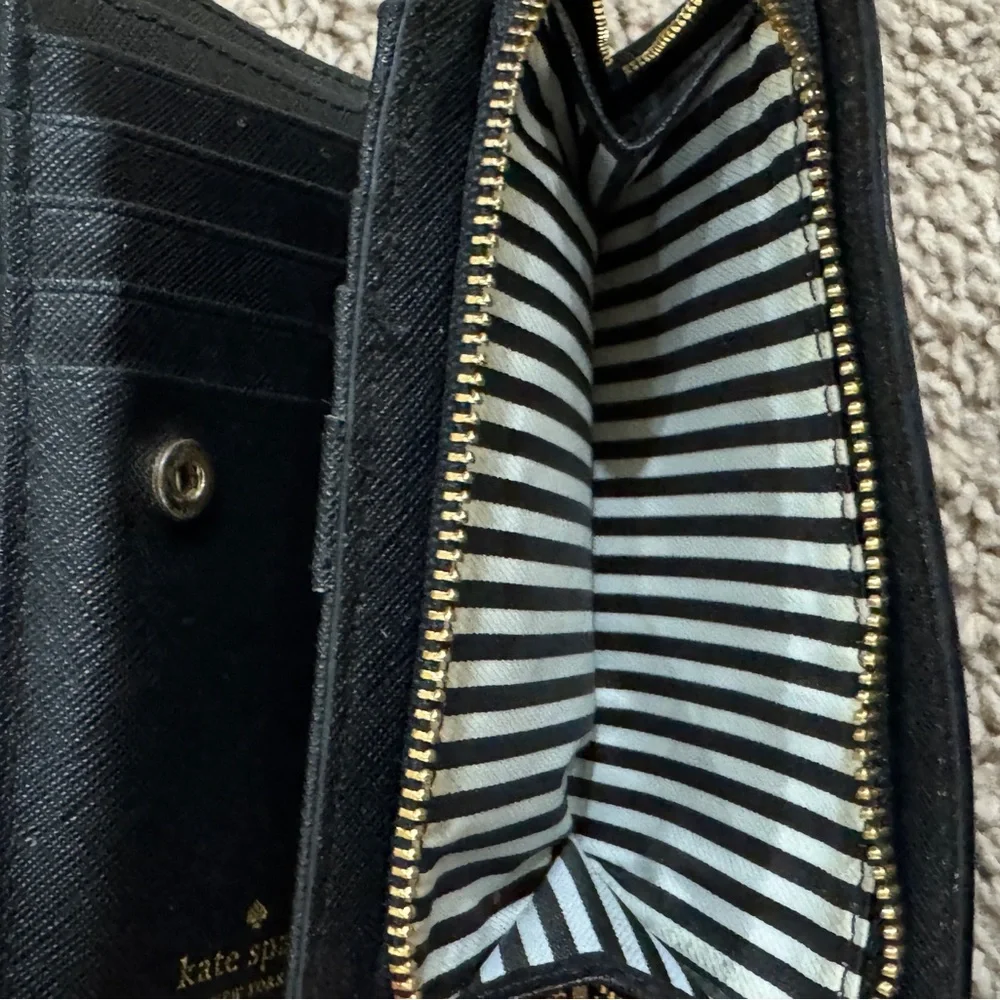 kate spade chic wallet